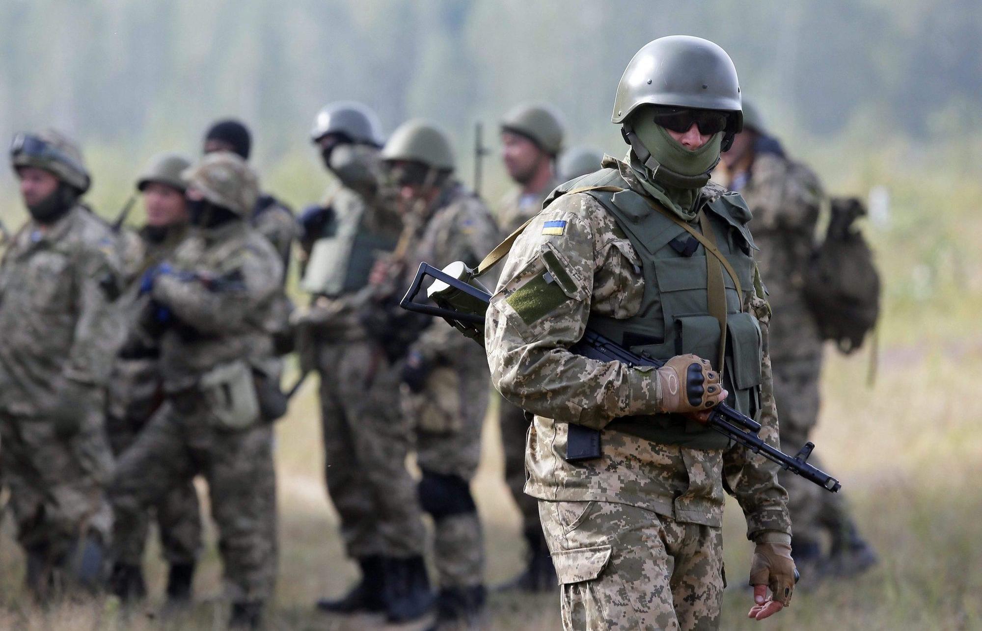 Зображення до посту Доба в зоні ООС пройшла спокійніше. Втрат серед бійців ЗСУ немає, — Штаб