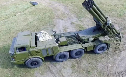 Українське озброєння поповнять новітні ракетні комплекси і партія “Ураганів”