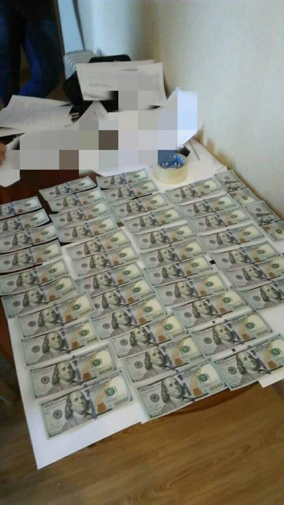 В Донецкой области прокуратура разоблачила конвертационный центр, который “отмывал” деньги через фиктивные предприятия 1