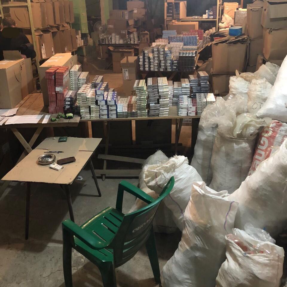 В Донецкой области прокуратура разоблачила конвертационный центр, который “отмывал” деньги через фиктивные предприятия