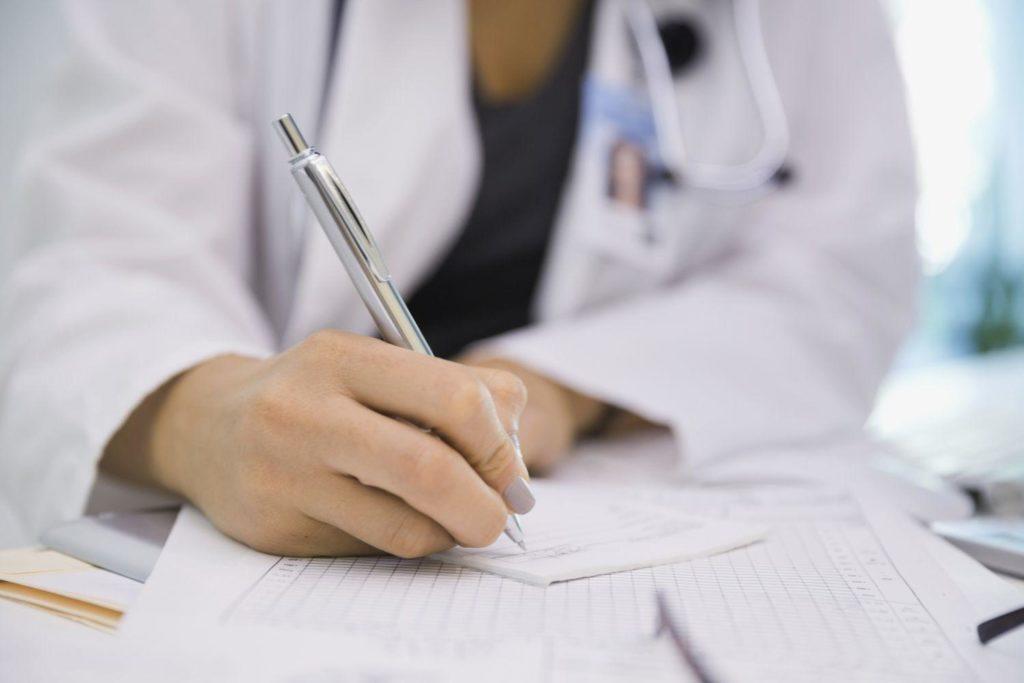 Больше половины жителей Бахмута подписали декларации с врачами