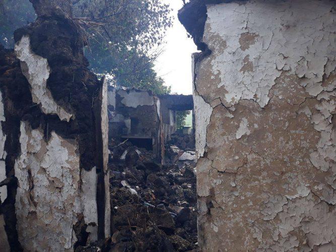 На Донеччині бойовики вгатили по житлових будинках Верхньоторецького