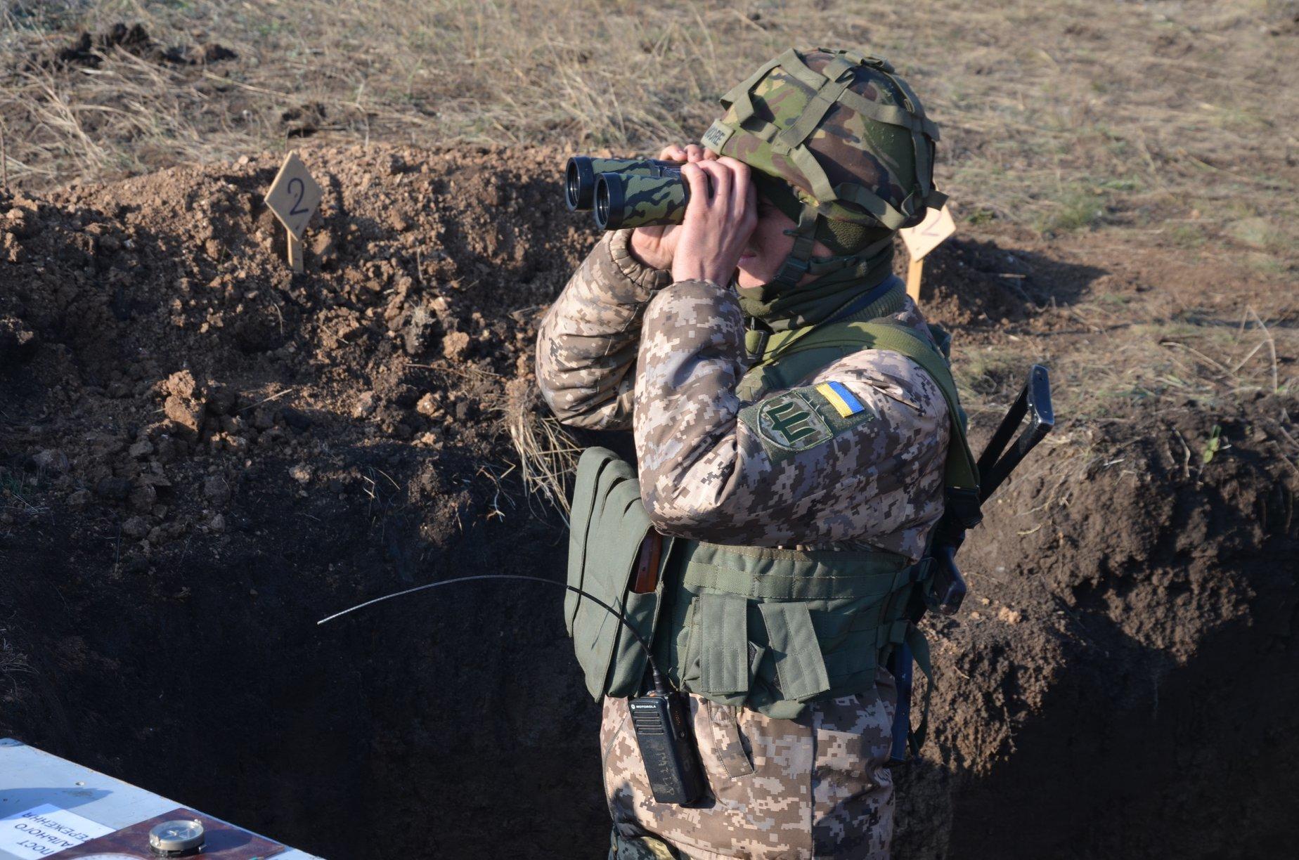 На Донбасі зафіксували велику кількість бойових одиниць зі сторони РФ