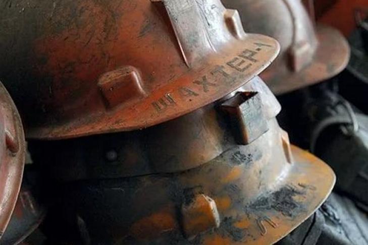 На шахте в Донецкой области под завалом погиб горняк