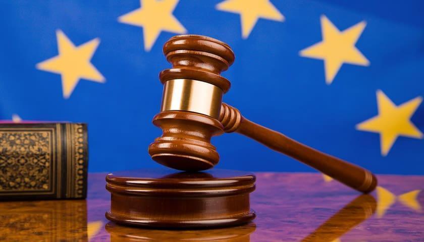 Европейский суд по правам человека зарегистрировал несколько тысяч жалоб против Украины