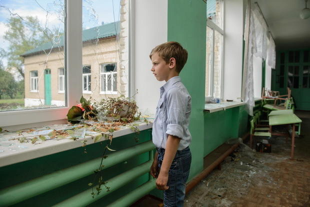 Полмиллиона детей нуждаются в помощи на Донбассе