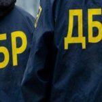 На Луганщине поймали силовика и командира одного из подразделений на взятке