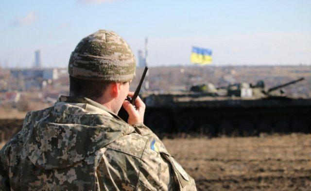 Боевики на Донбассе убили украинского военного и еще одного ранили, — Штаб ООС