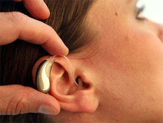 Райрада на Донеччині вирішила закупити 1 слуховий апарат за 115 тис грн