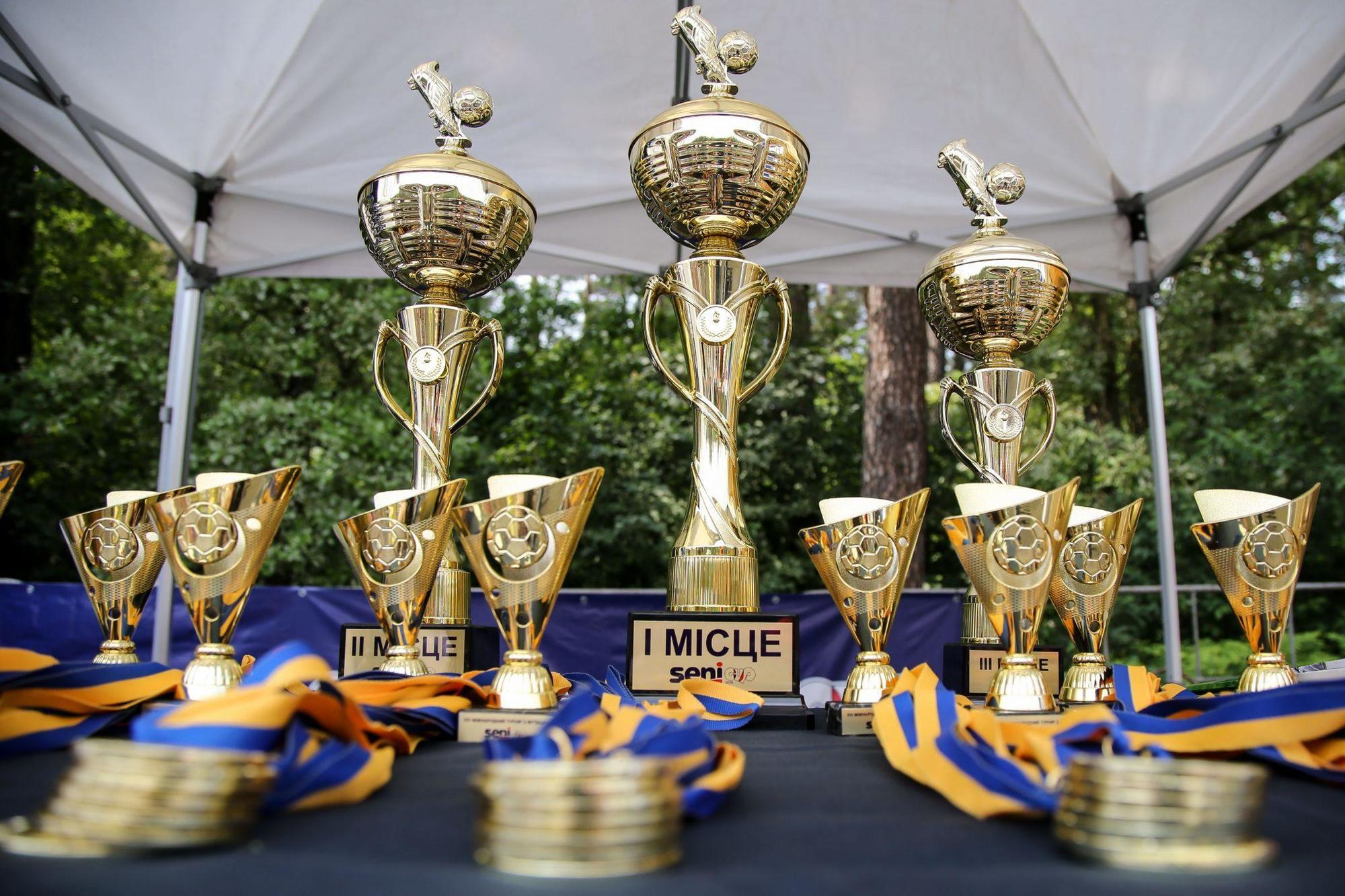 Стали відомі імена переможців всеукраїнського кубка Seni cup для футболістів-аматорів (репортаж) 3