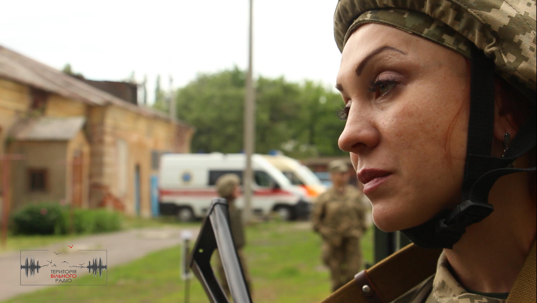 Змінила косметологію на військову службу: інтерв’ю з бойовим медиком Оленою Ільїнською