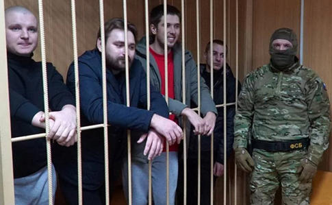 Полонених Росією українських моряків готують до відправлення на батьківщину, — РосЗМІ