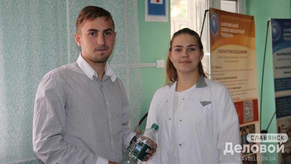 Студент з Донеччини власноруч організував еко-конкурс зі збору пластикових пляшок