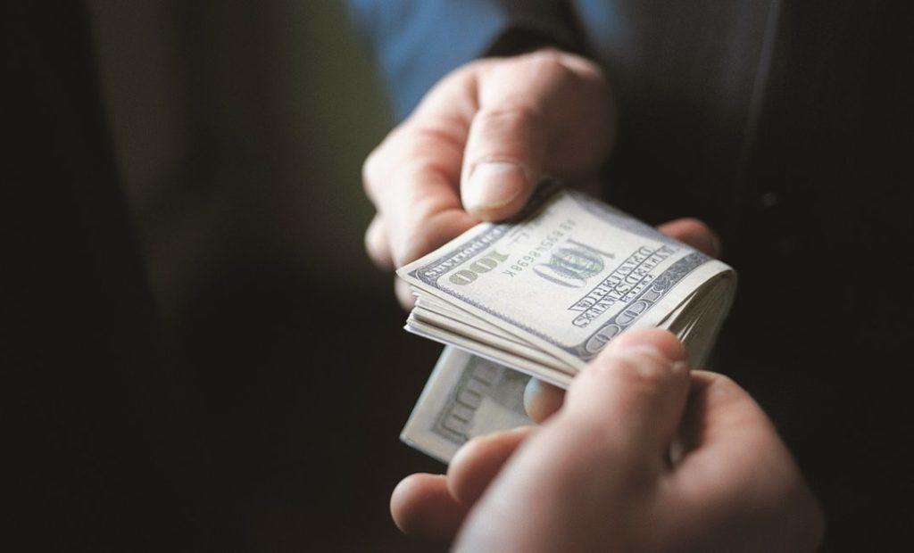 Артемівська прокуратура розслідує 47 справ щодо корупції, — звіт