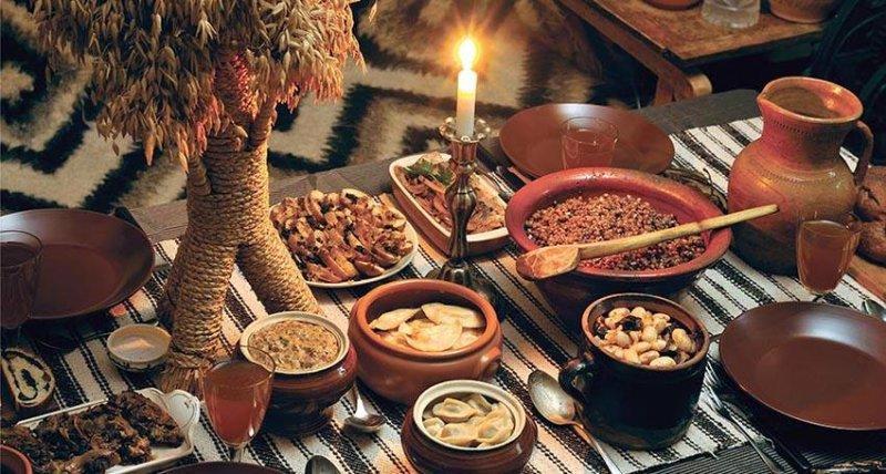 Вертеп и гадания: украинские традиции на Рождество на примере семьи лемков из Донецкой области