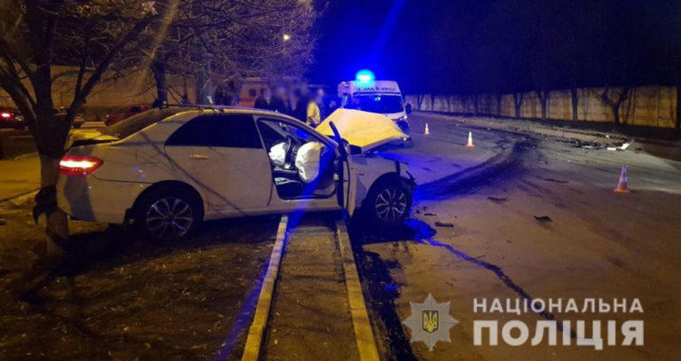 У Бахмутському районі за вихідні сталися дві ДТП, одна – смертельна