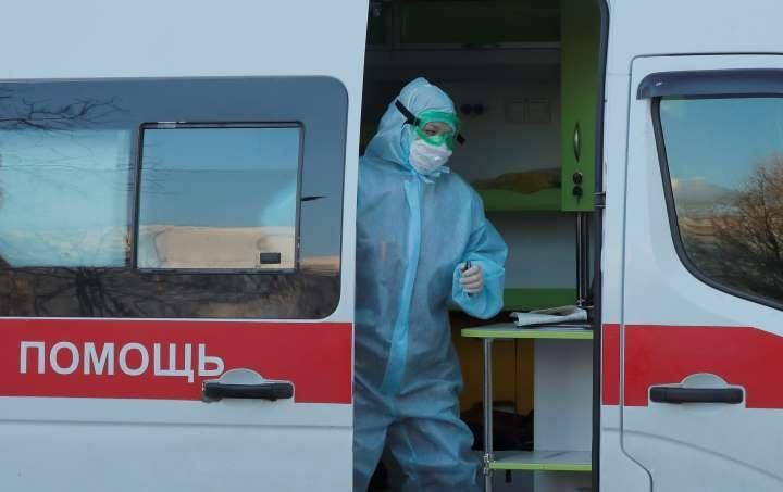 COVID-19: за сутки +12 978 новых пациентов, в Донецкой области заболели 23 ребенка