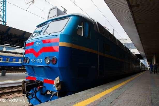 Поезд Киев-Покровск могут продлить до Авдеевки