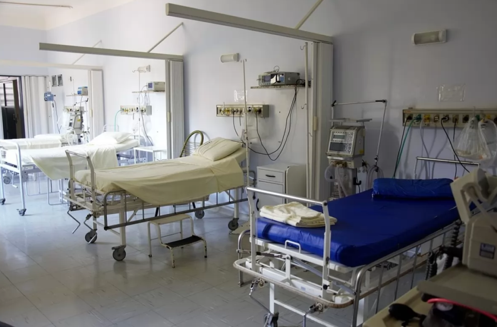 COVID-19: в последний день зимы госпитализировали еще 1 779 человек, – МОЗ