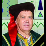 <div class='tooltipster-wrapper'><img class='tooltiper-img' src="https://freeradio.com.ua/wp-content/uploads/2020/12/Borys-Dmytrenko-150x150.png"><h5>Борис Дмитренко</h5><span style="font-weight: 400;">65 лет. Артист песенно-танцевального ансамблю "Полтава"</span></div>