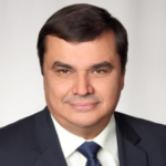 <div class='tooltipster-wrapper'><img class='tooltiper-img' src="https://freeradio.com.ua/wp-content/uploads/2020/12/Ivan-Metelytsia-150x150.png"><h5>Иван Метелица</h5><span style="font-weight: 400;">63 года. Бывший мэр Павлограда Днепропетровской области</span></div>