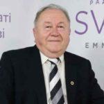 <div class='tooltipster-wrapper'><img class='tooltiper-img' src="https://freeradio.com.ua/wp-content/uploads/2020/12/VASYL-RAJChYNETs-150x150.jpg"><h5>Василий Райчинец</h5><span style="font-weight: 400;">67 лет. Старший епископ Украинской Евангельской Церкви, председательствующий Всеукраинского совета церквей и религиозных организаций</span></div>