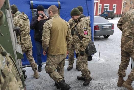 Бойца ВСУ, попавшего в плен боевиков “ЛНР”, вернули на подконтрольную территорию, – ТКГ