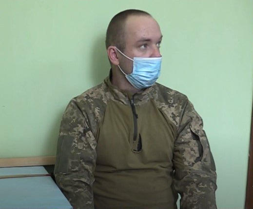 Украинский боец попал в плен к боевикам