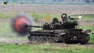 “Дочь говорит, что папа живет в танке”. История бойца, который седьмой год защищает Украину 1