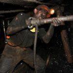 “Про це можна говорити тільки матами”: голова місцевої профспілки гірників про проблеми у вугільній галузі (інтерв’ю)
