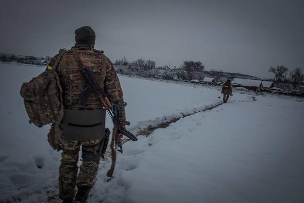 Після опівночі 6 січня бойовики на Донеччині гатили з великокаліберного міномета