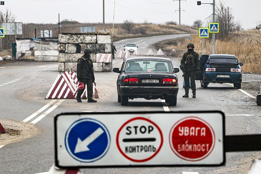 На востоке Украины сегодня можно пройти через линию разграничения только через “Станицу Луганскую”