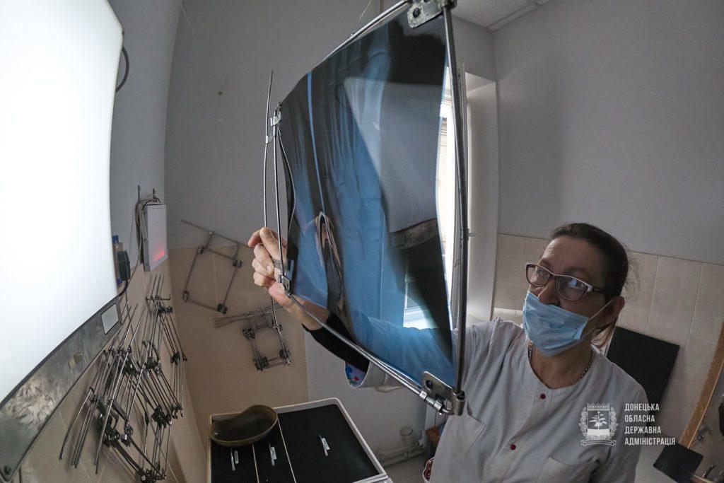 В 9 городах Донецкой области появилось новое оборудование, которым можно сканировать легкие, кости и внутренние органы(ФОТО)