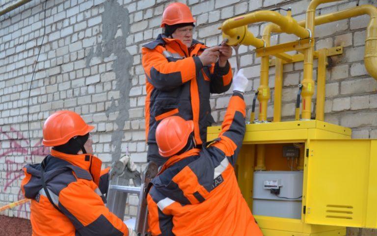 Частина Донеччини залишилася без тепла через борги обласного постачальника (ОНОВЛЕНО)