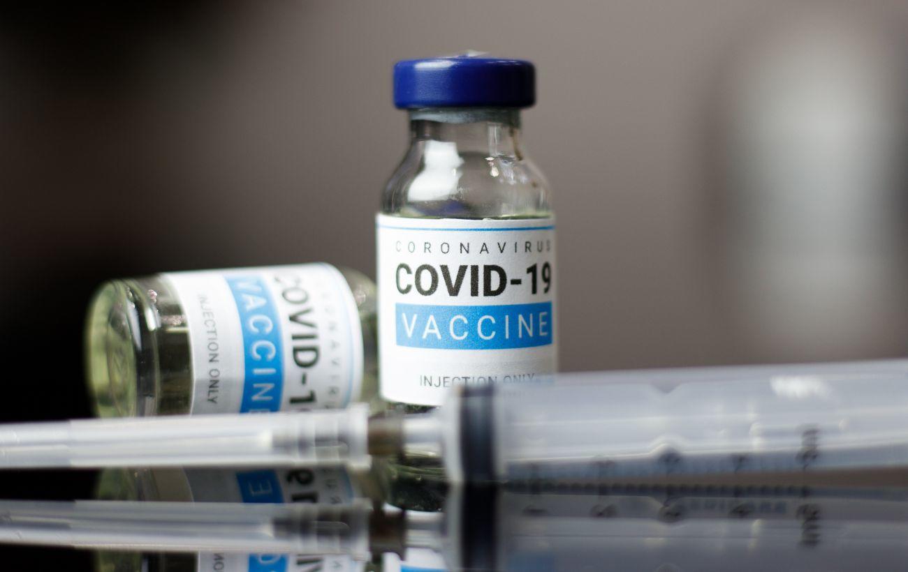 В Украину привезли первую партию китайской вакцины от коронавируса