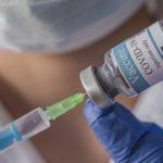 На оплату медпослуг медиків, які вакцинуватимуть українців, виділяють майже 1,5 млрд грн, — уряд