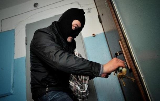 В Донецкой области грабят в среднем 2 квартиры в день. Чаще всего в Краматорске, Бахмуте и Мариуполе
