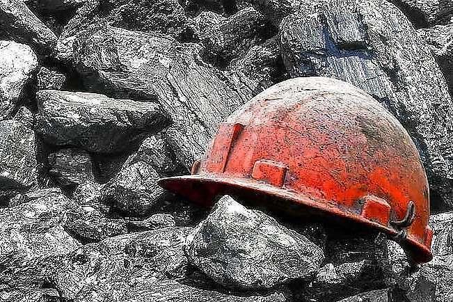 На Донеччині обвалилася шахта. 1 гірник загинув, ㅡ голова незалежної профспілки гірників