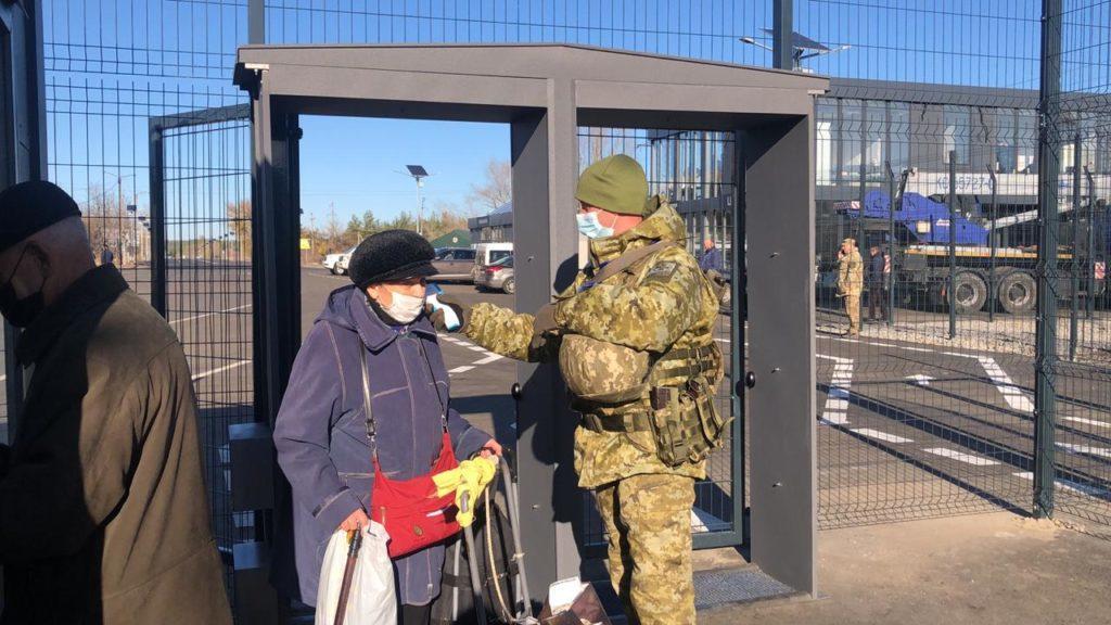 Ситуация на КПВВ Донбасса: сегодня пропуск есть на Донетчине и Луганщине