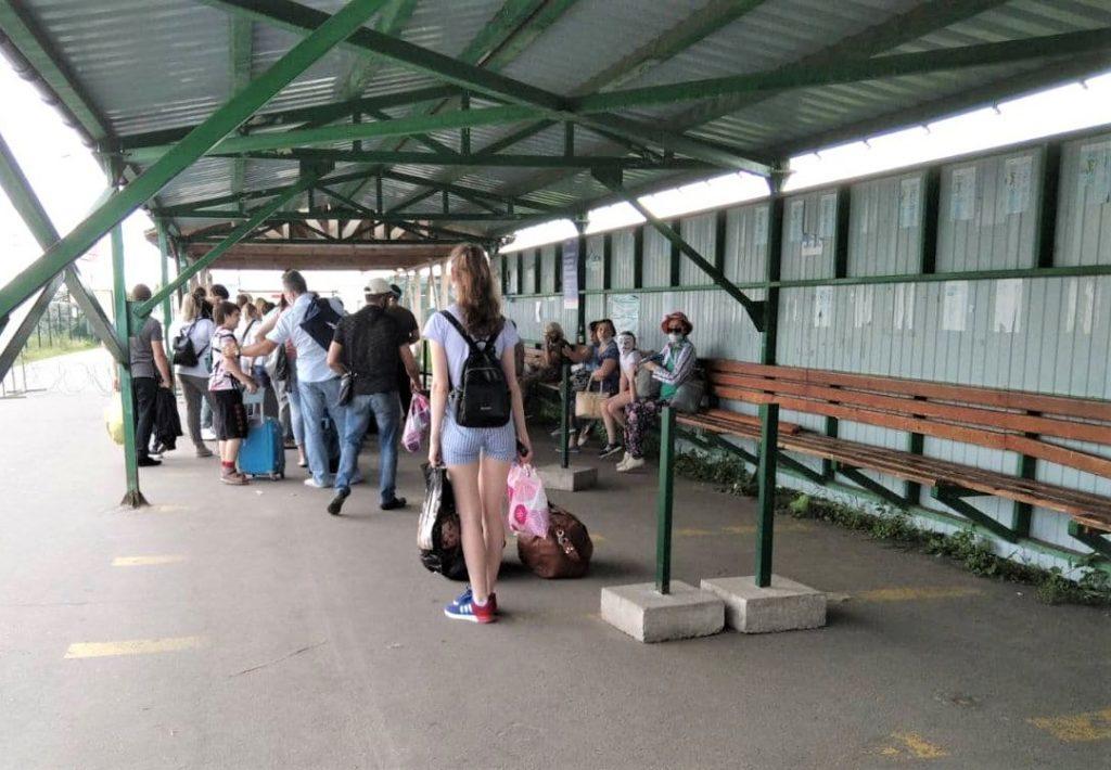 Ситуация на КПВВ: 4 августа работает на пропуск только “Станица Луганская”