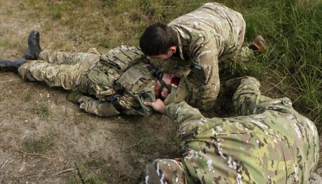 Боевики снова ранили двух украинских военнослужащих