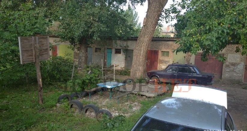 Боевики обстреляли поселок Гольмовский на Донбассе