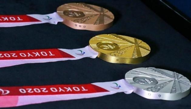 “Золото”и два “серебра”: трое пловцов из Донетчины получили медали на Паралимпиаде