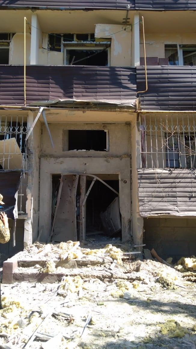 Бойовики обстріляли з артилерії житловий квартал Кряківки Луганської області