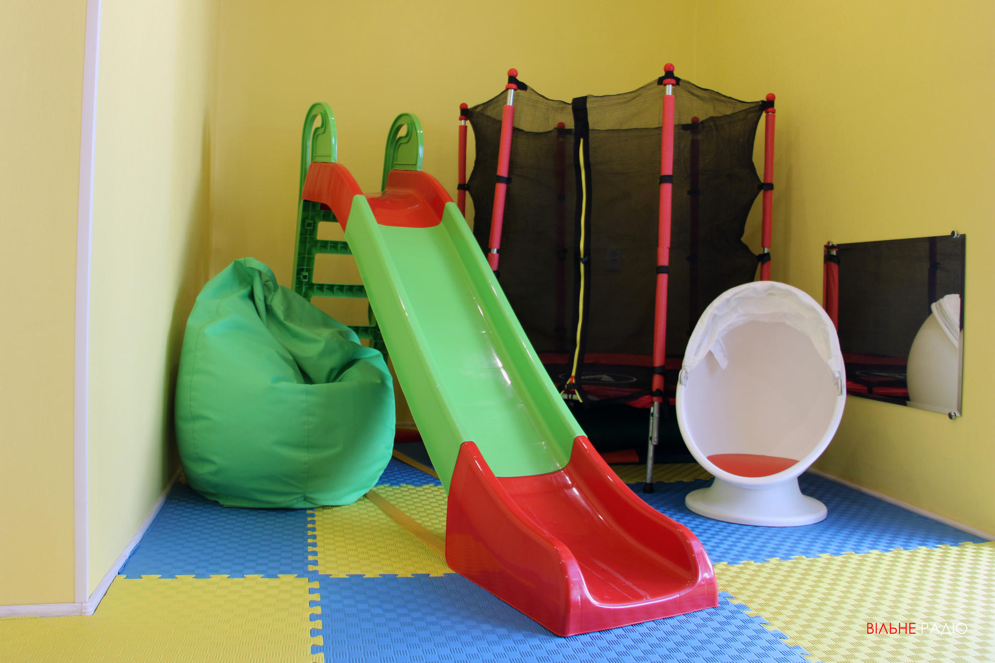 В Торецке открыли центр раннего вмешательства для детей