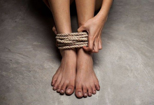 Сучасне рабство: з початку року правоохоронці Донеччини виявили 28 злочинів у сфері торгівлі людьми