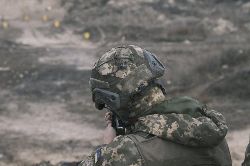 В понедельник боевики дважды били в сторону украинских укреплений, — штаб ООС