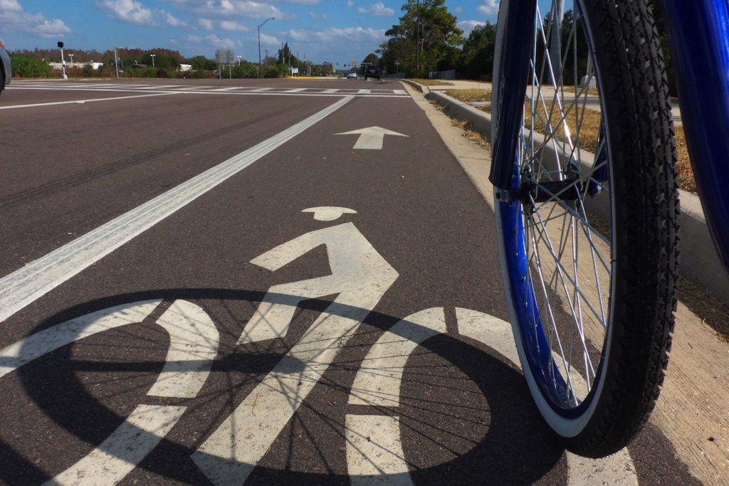 1 листопада в Україні запрацюють нові дорожні правила для велосипедистів