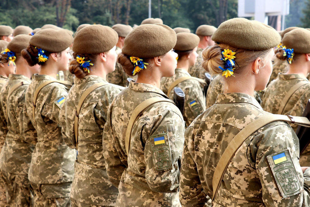 “Более трети военных ВСУ – женщины”: праздник 14 октября стал и Днем защитниц Украины