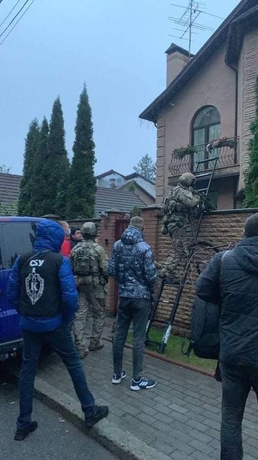 Обыски дома у бывшего министра экономики Украины Алексея Любченко